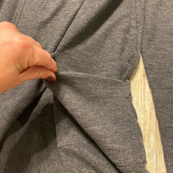 LOGO Lori Goldstein Cardigan - Picture 3 of 5